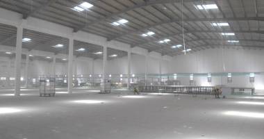 ofim offre en location un entrepôt neuf de 5000m2 à anosizato contact lalaina