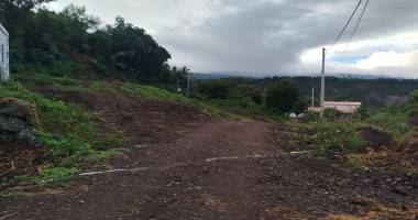 a vendre terrain de 252.26 m2 à la rivière saint louis