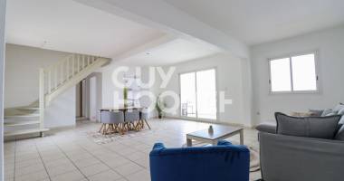 appartement sainte clotilde 5 pièce(s) 151.41 m2
