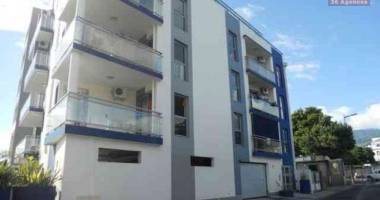 a vendre ce bel appartement de type f3 sur la rue lory les bas résidence antinea à sainte clotilde.