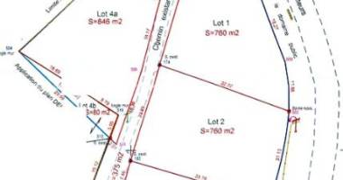 terrain 760m² en pente à sainte - anne