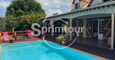 saint-claude, villa t5 piscine, studio et bungalow
