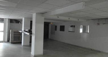 commercial ste clotilde - 140 m2