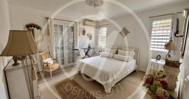 À vendre : maison t4 de plain-pied À petit-bourg (vernou) - 550 000 €