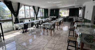 restaurant grand baie