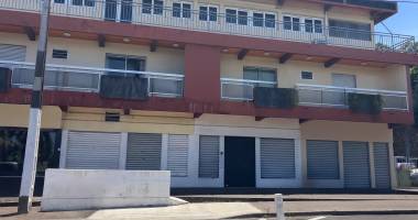 vp4249 - local commercial saint-pierre