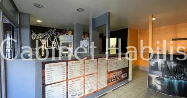 a vendre - local commercial 88.55  m2 environ  - saint pierre - 155 000 €