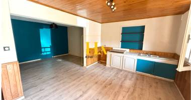 immeuble le tampon 11 pièce(s) 300 m2, 4 appartements