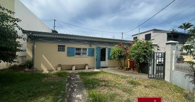 a vendre - 2 lots immobiliers / local commercial loué 58m2 + vi