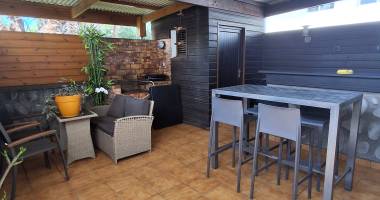 a vendre - maison sur 2 niveaux secteur sud ( mont vert ) 