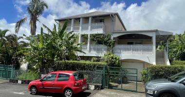 À vendre – maison f6 de 144 m² – bois de nÈfles sainte-clotilde