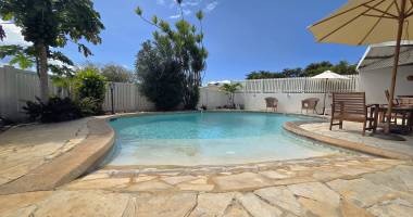 villa f4 de 158 m2 + piscine la convenance sainte marie