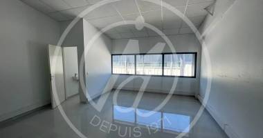 837 € ht hc - a louer local de bureau de 54m2 à jarry