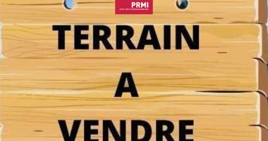 p.r.m.i : la bretagne terrain plat de 732 m²  alt 440m