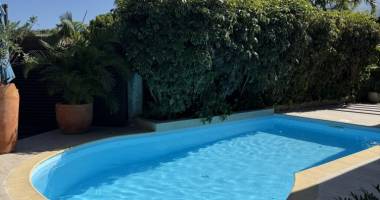 À louer – magnifique villa f5 avec piscine à saint-louis